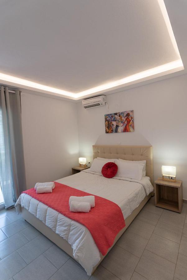 Aparthotel Zografia *